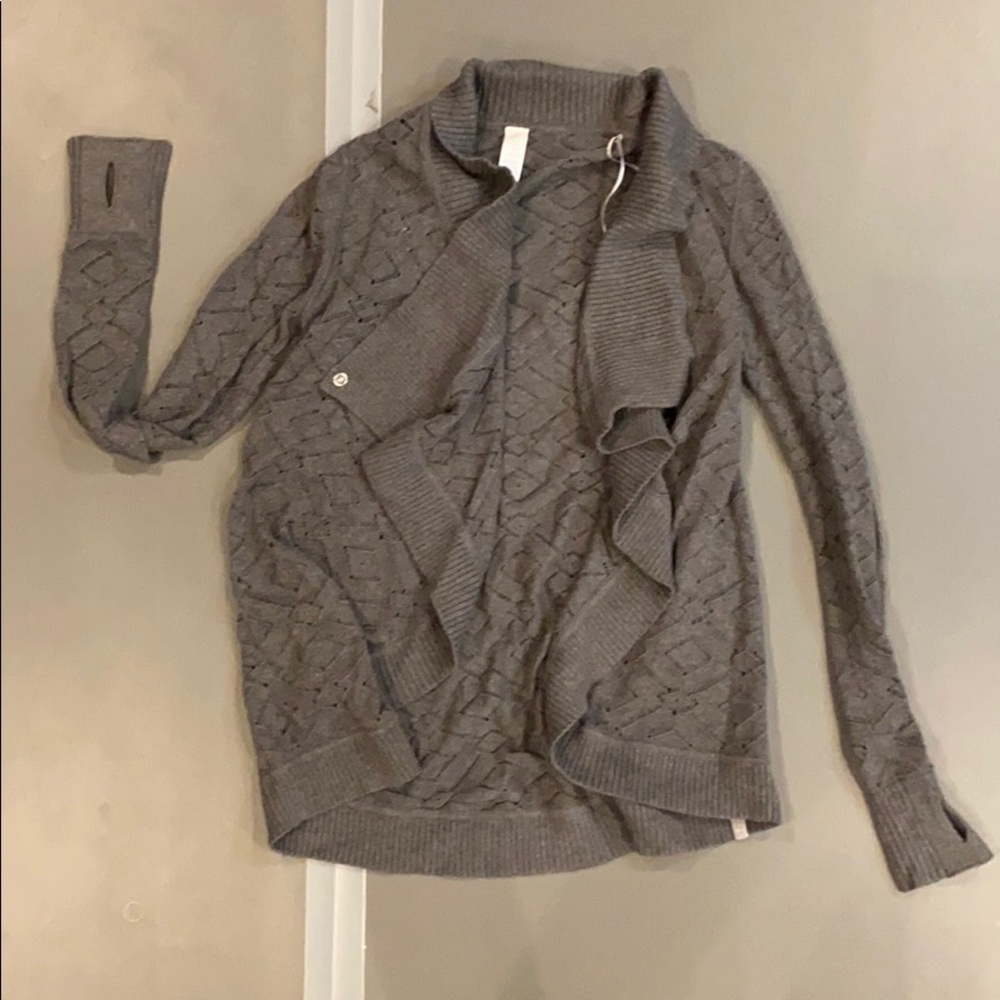 Ivivva sweater wrap